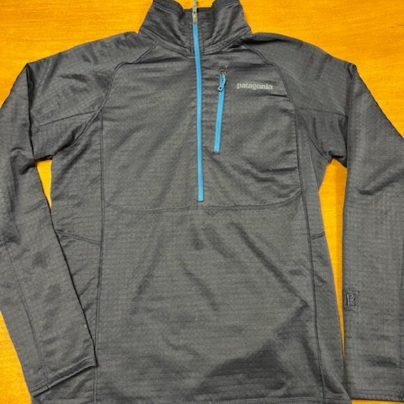 Patagonia Other - Patagonia Half Zip Men's (Blue)